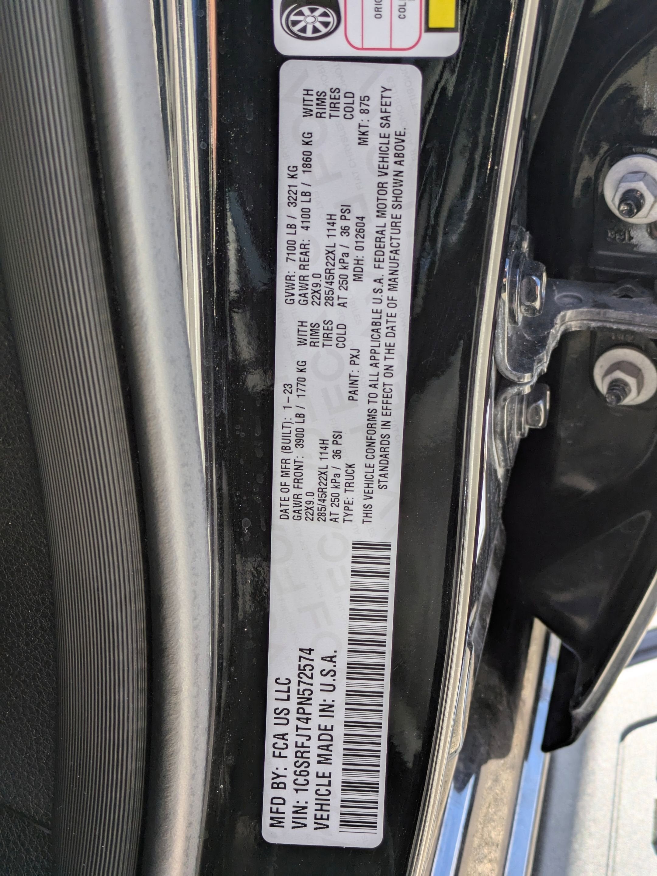 2023 RAM 1500 Laramie