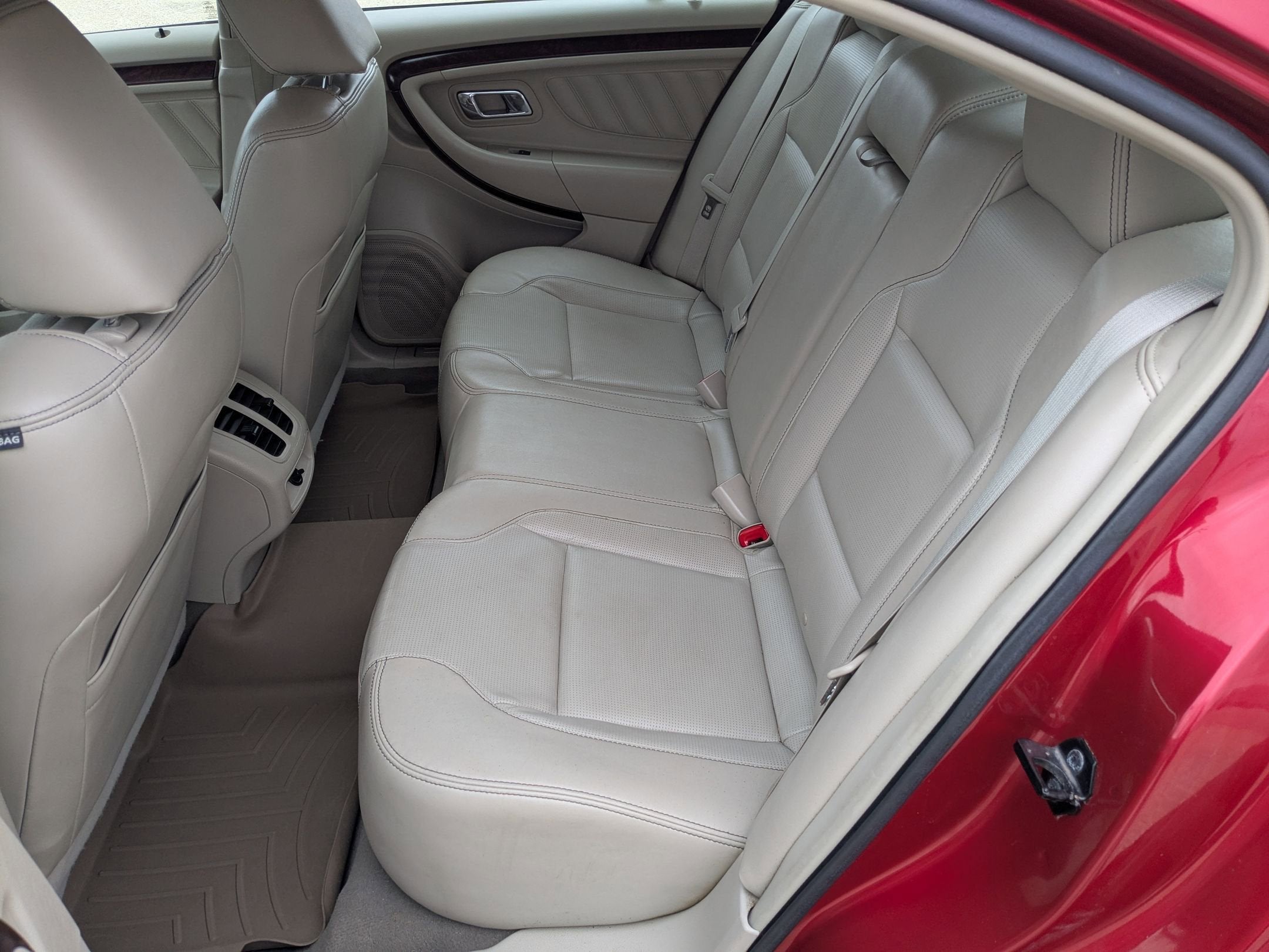 2010 Ford Taurus Limited