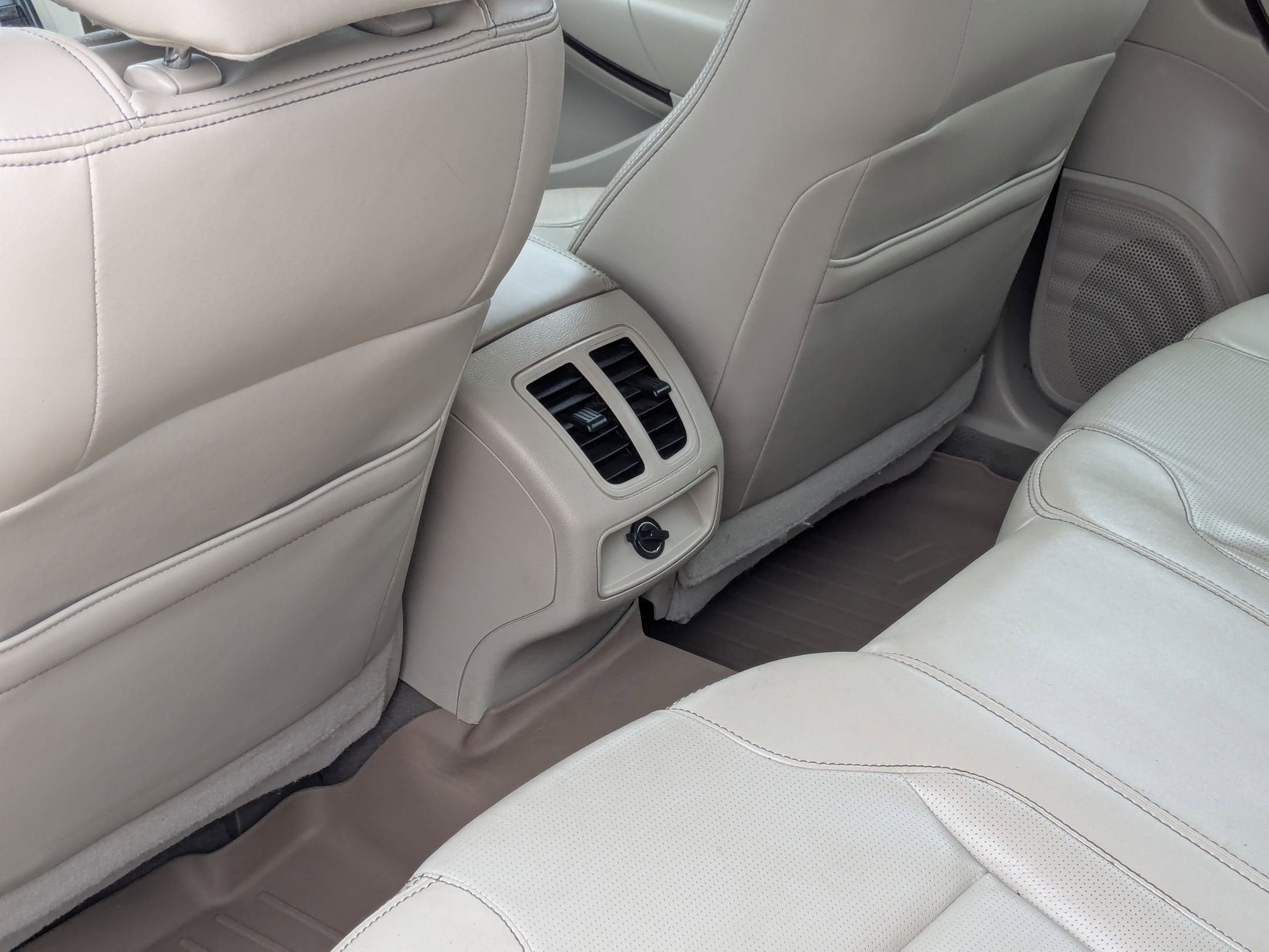 2010 Ford Taurus Limited