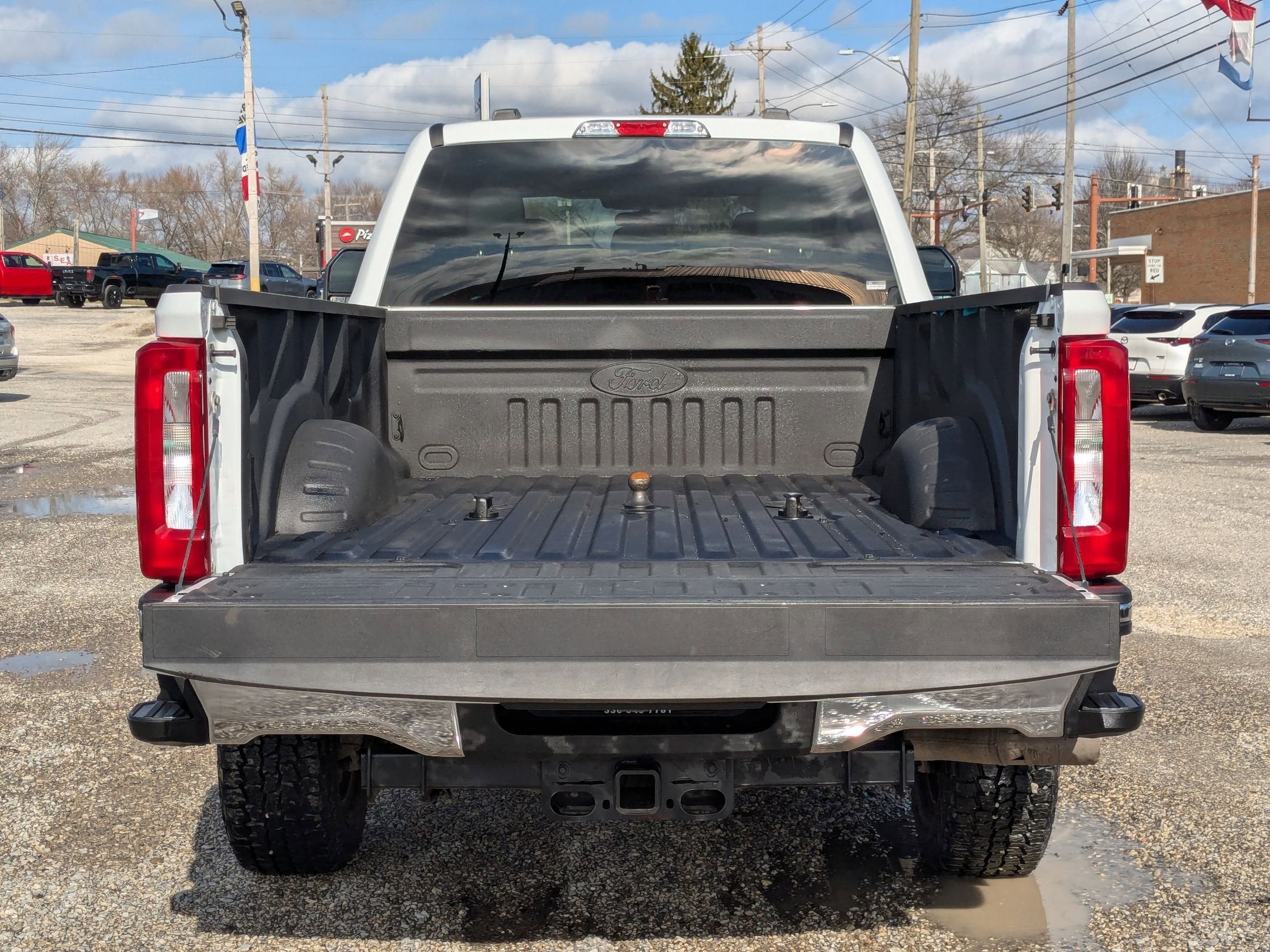 2025 Ford Super Duty F-350 SRW XLT