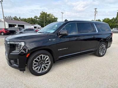 2023 GMC Yukon XL Denali Ultimate