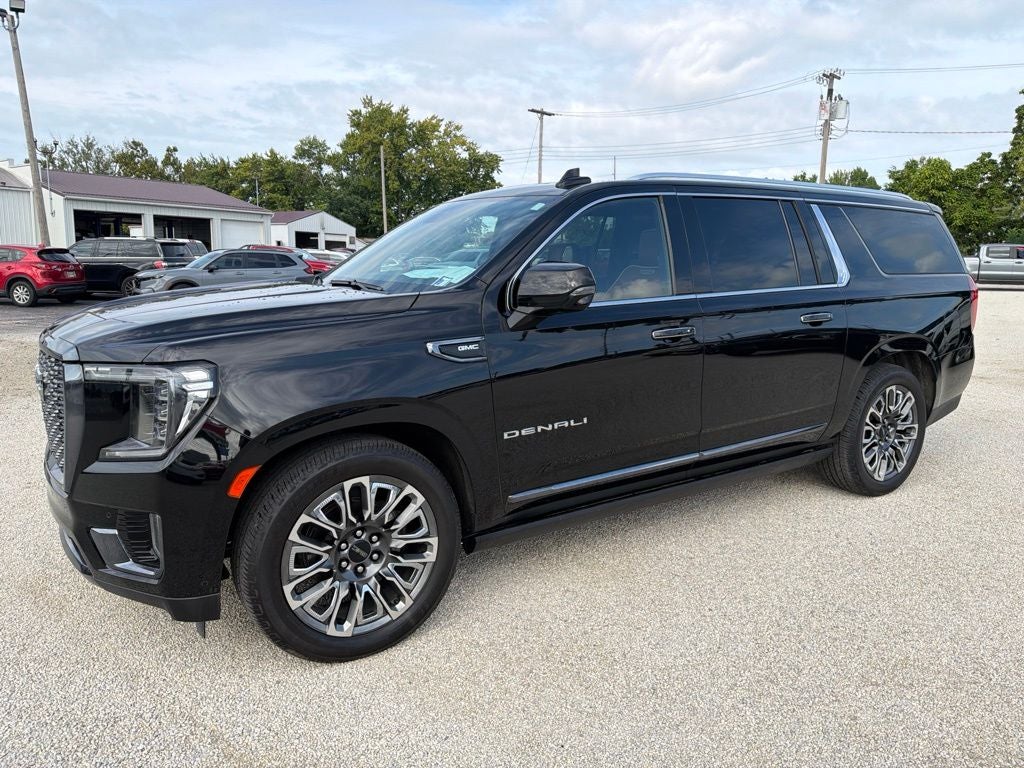 2023 GMC Yukon XL Denali Ultimate