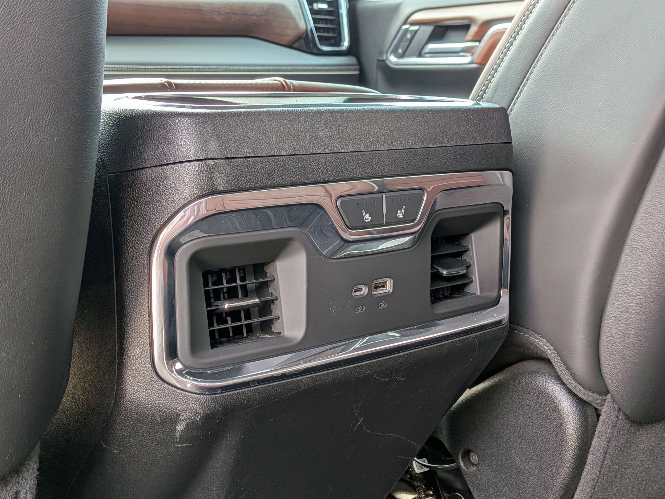 2024 GMC Sierra 3500HD Denali Ultimate