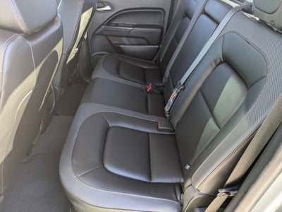 2022 GMC Canyon 4WD AT4 w/Leather