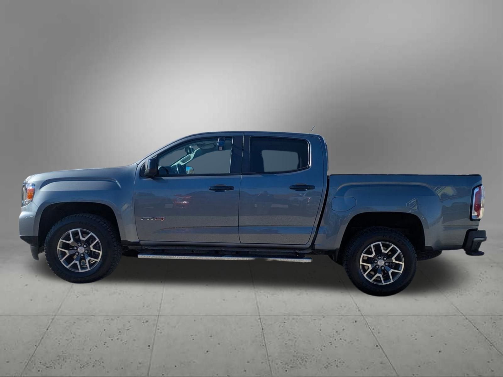 2022 GMC Canyon 4WD AT4 w/Leather