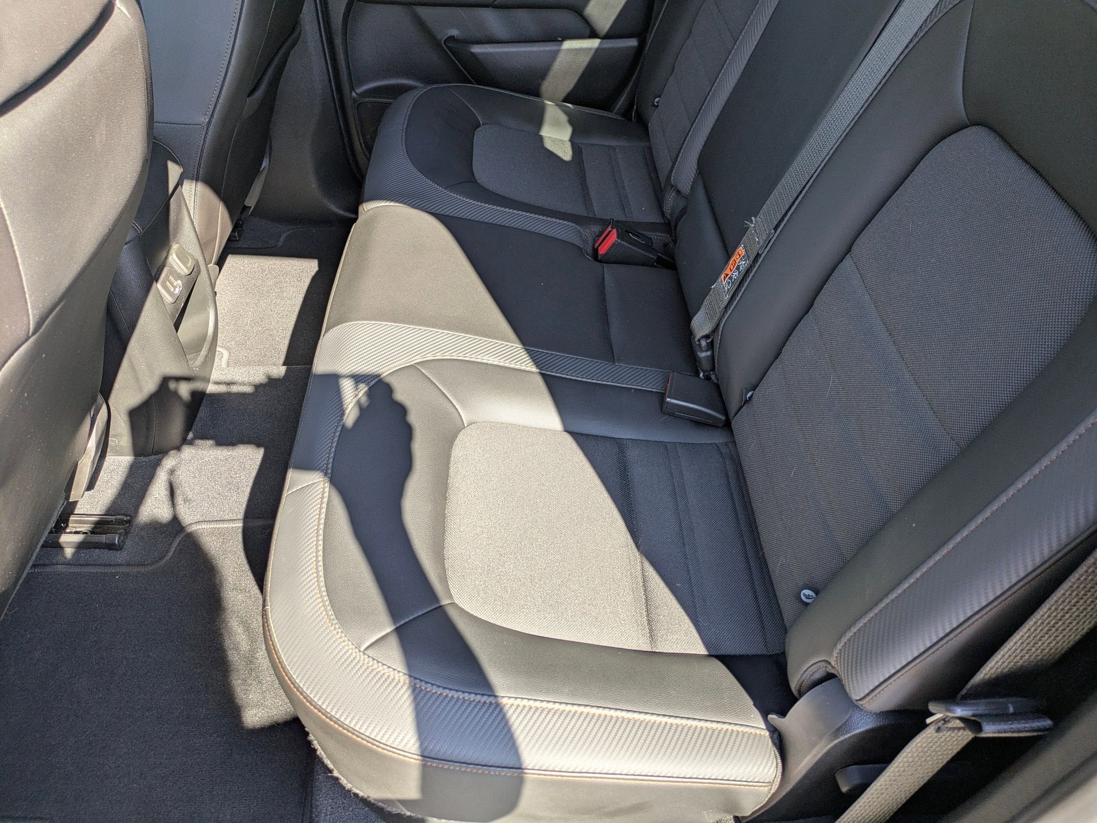 2021 GMC Canyon 4WD AT4 w/Cloth