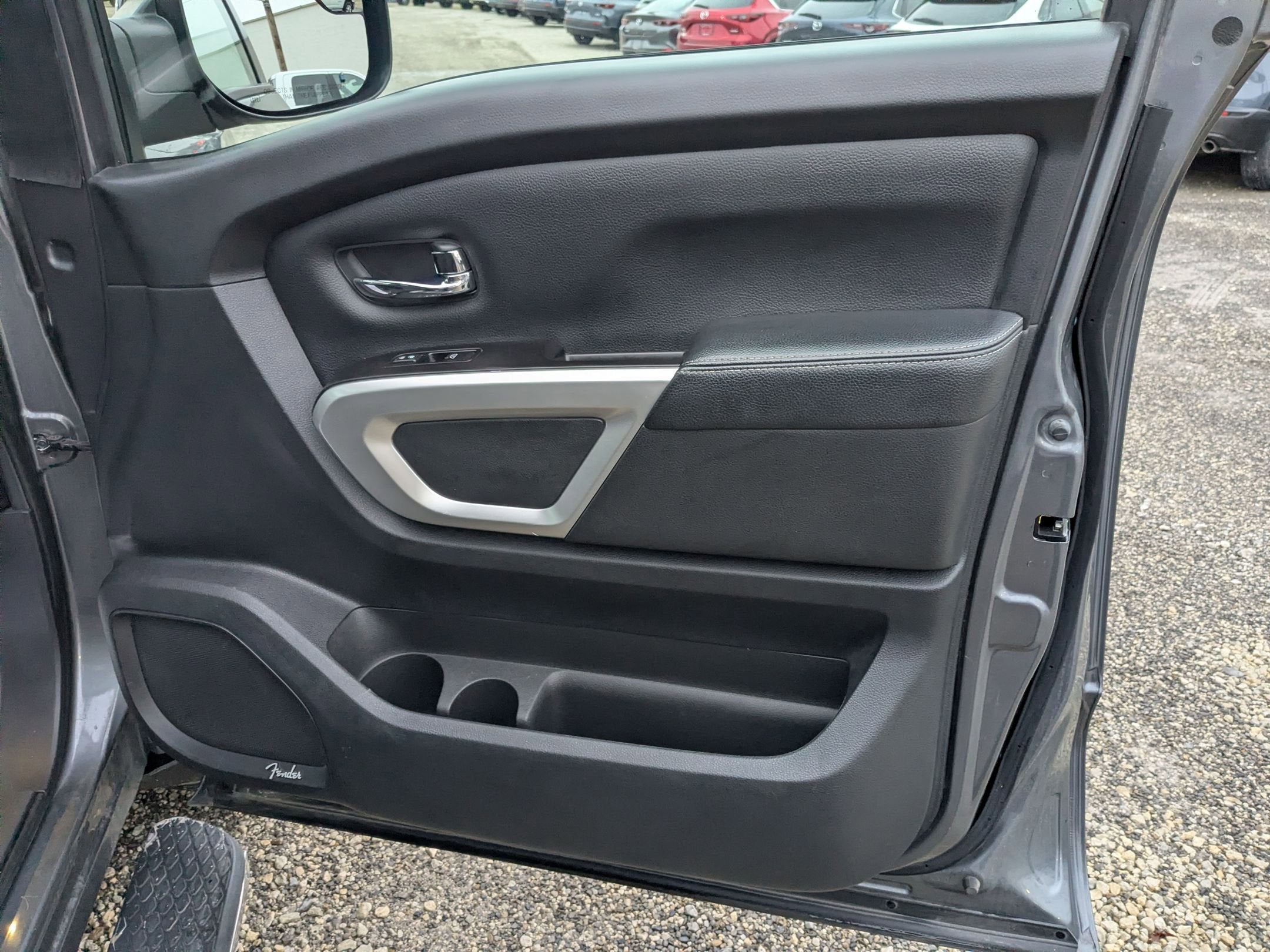 2020 Nissan Titan SL