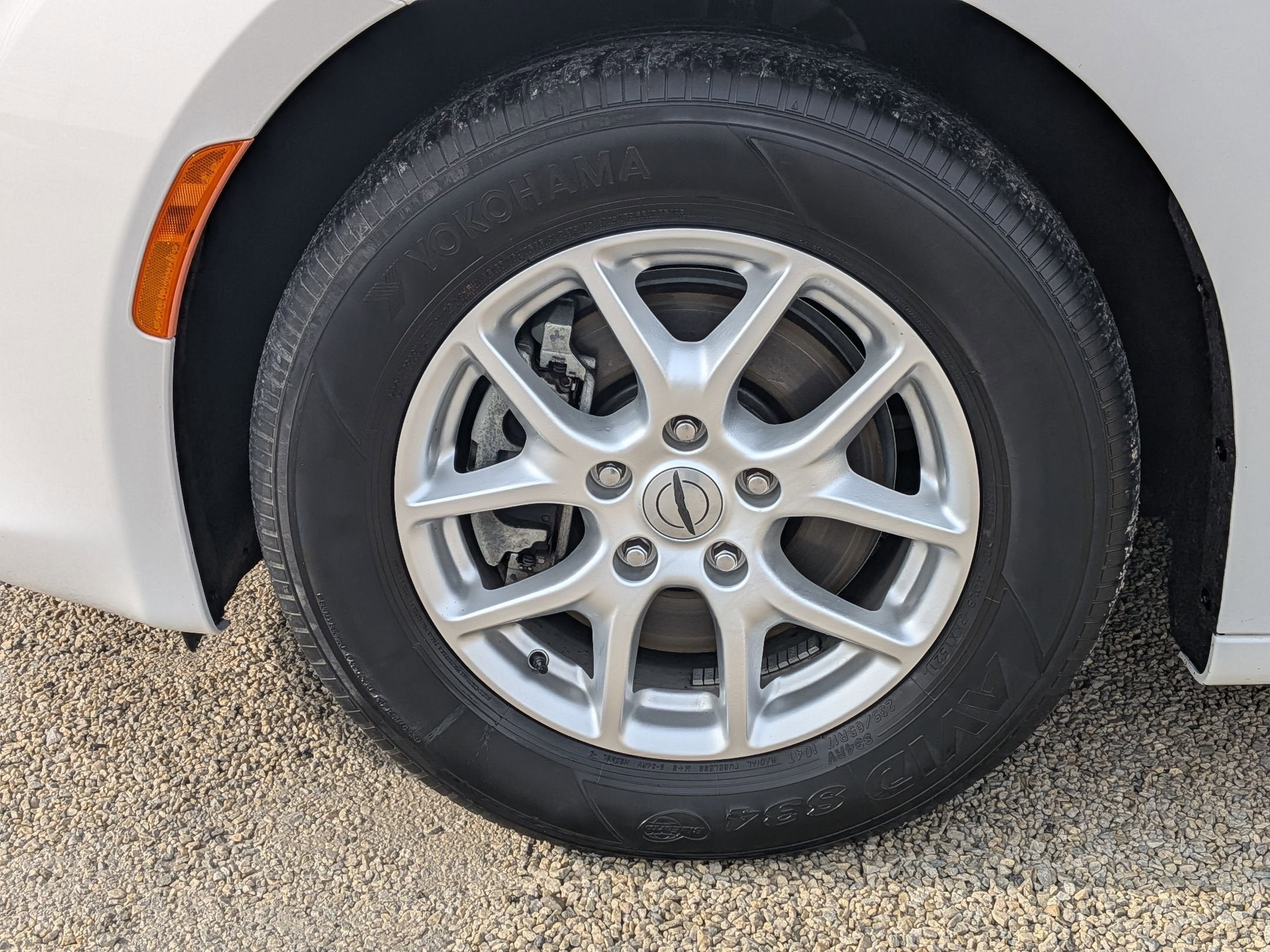 2022 Chrysler Voyager LX