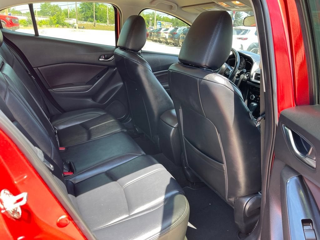 2017 Mazda Mazda3 4-Door Touring