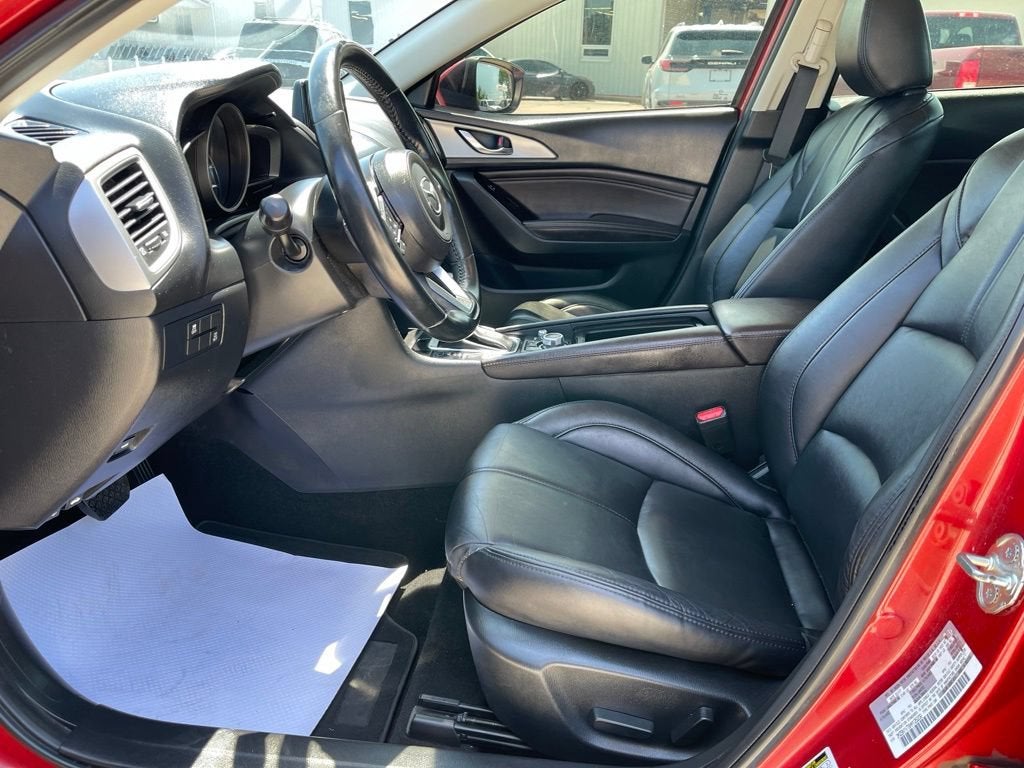 2017 Mazda Mazda3 4-Door Touring