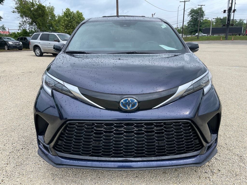 2024 Toyota Sienna XSE 7 Passenger