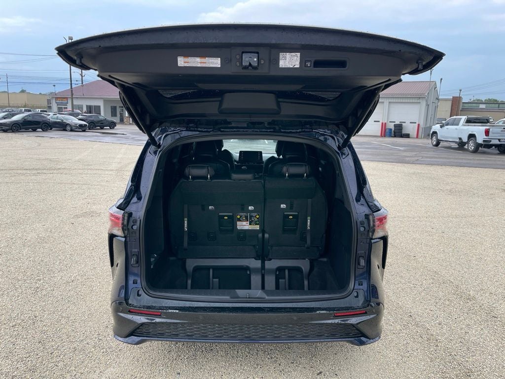 2024 Toyota Sienna XSE 7 Passenger
