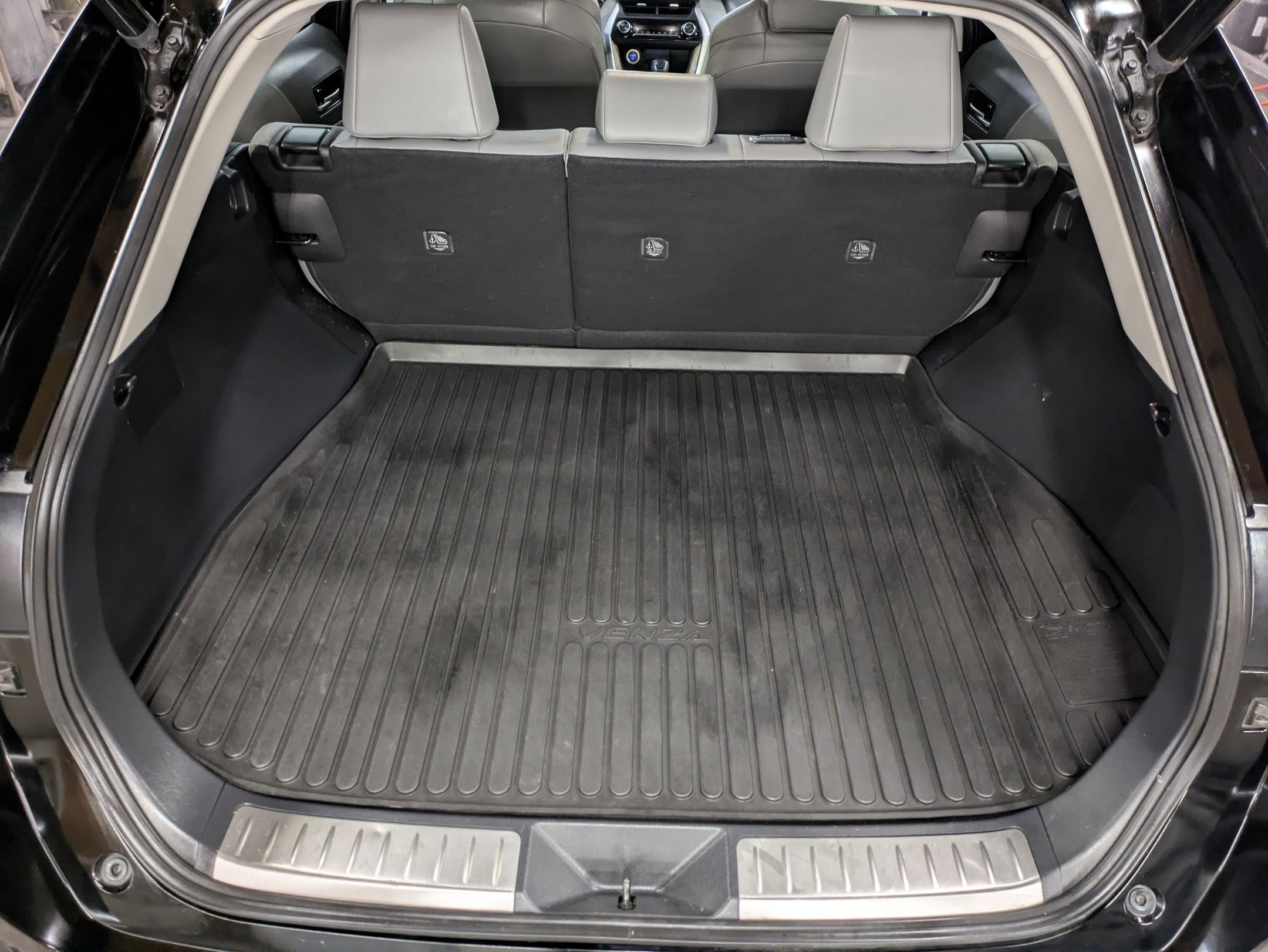 2022 Toyota Venza XLE