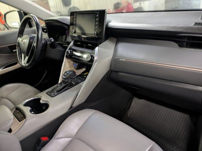 2022 Toyota Venza XLE