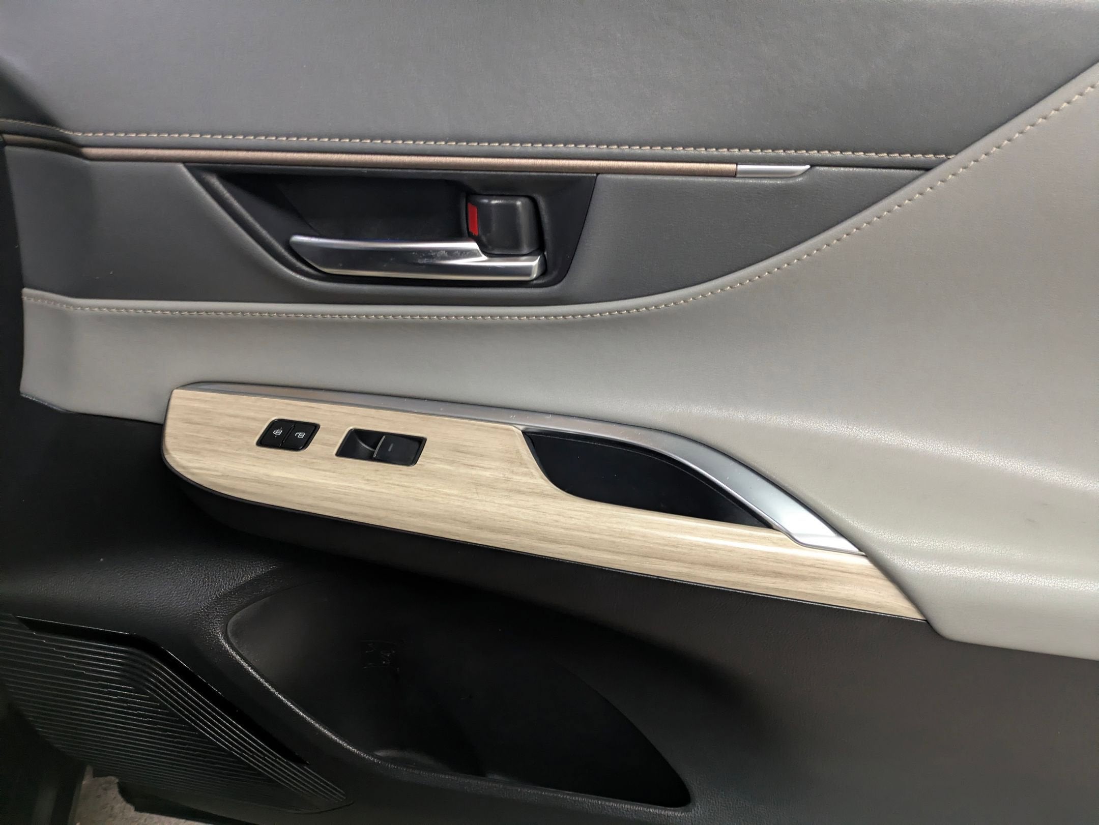 2022 Toyota Venza XLE