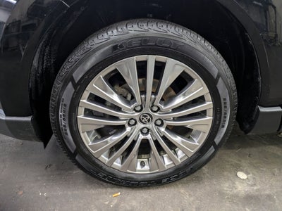 2022 Toyota Venza XLE