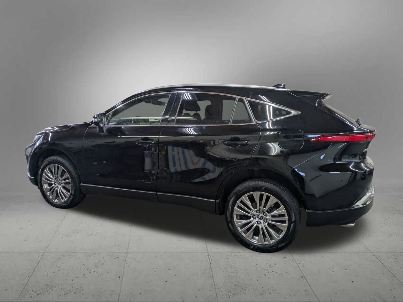 2022 Toyota Venza XLE