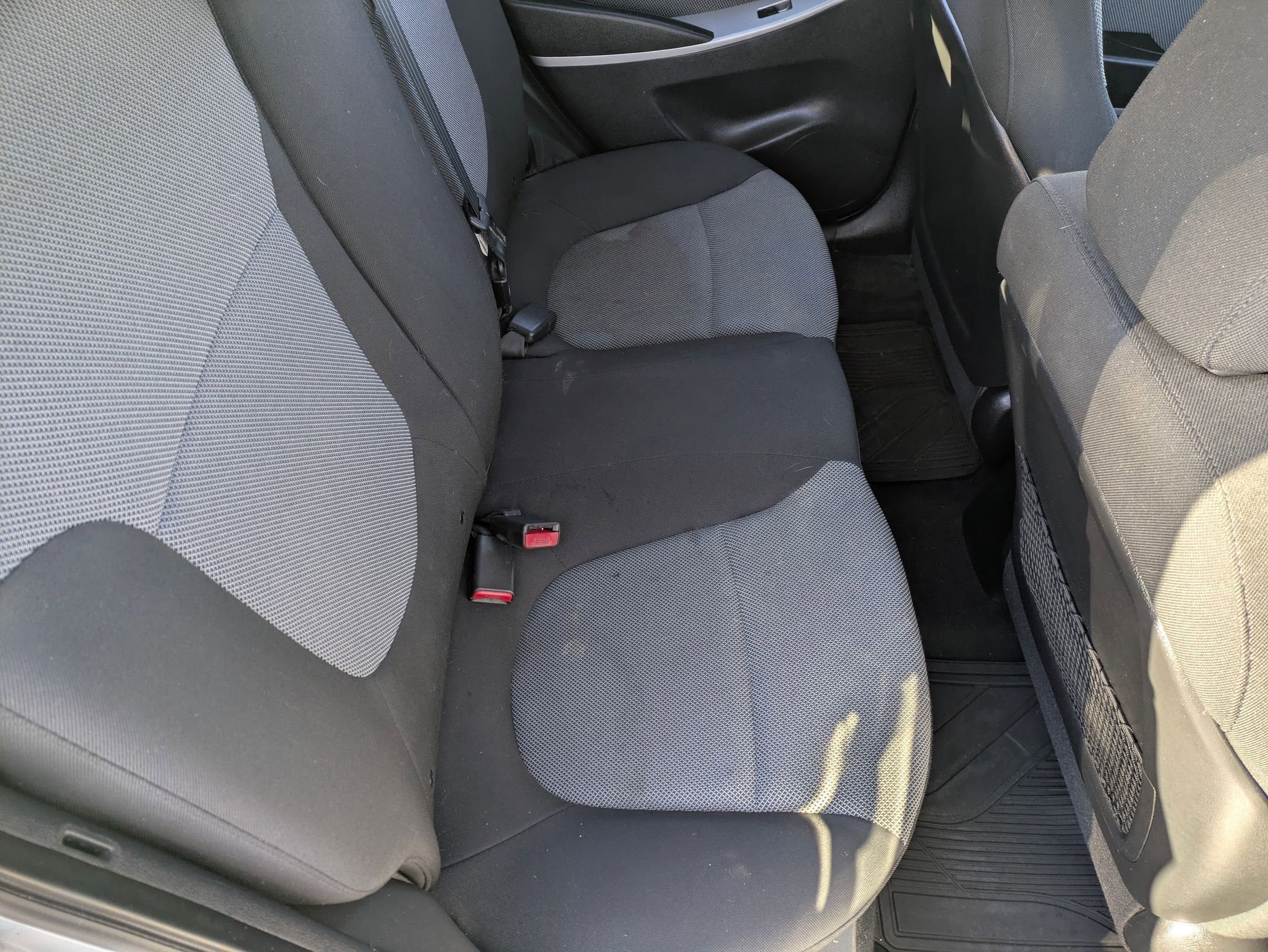 2012 Hyundai Accent GS