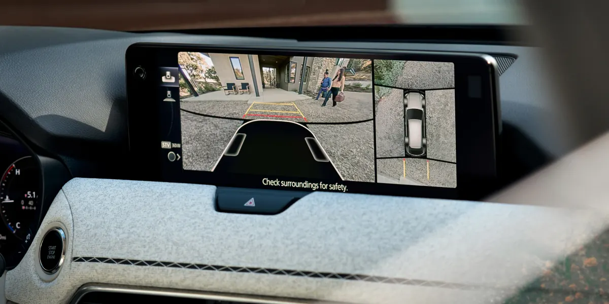 2027 Mazda CX-90 360° View Monitor on the center display | Dover Mazda in Dover OH
