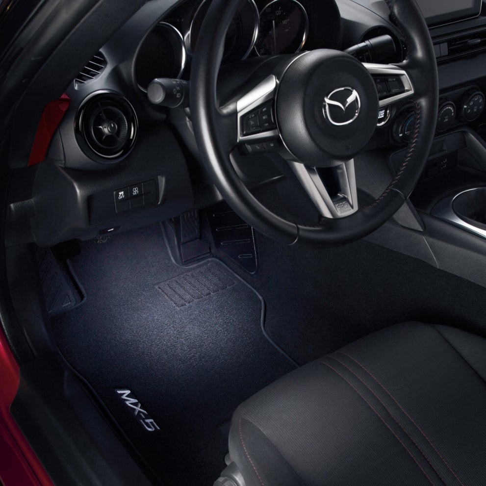 MAZDA MX-5 MIATA RF | Dover Mazda in Dover OH