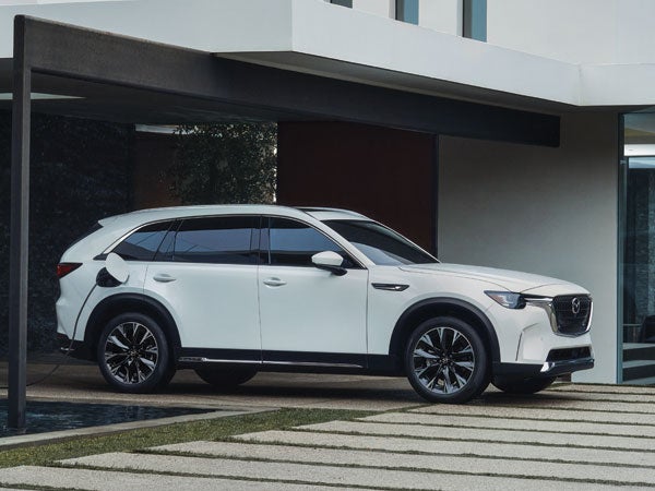 Dover Mazda in Dover OH