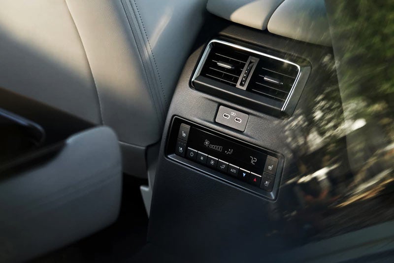 Dover Mazda in Dover OH