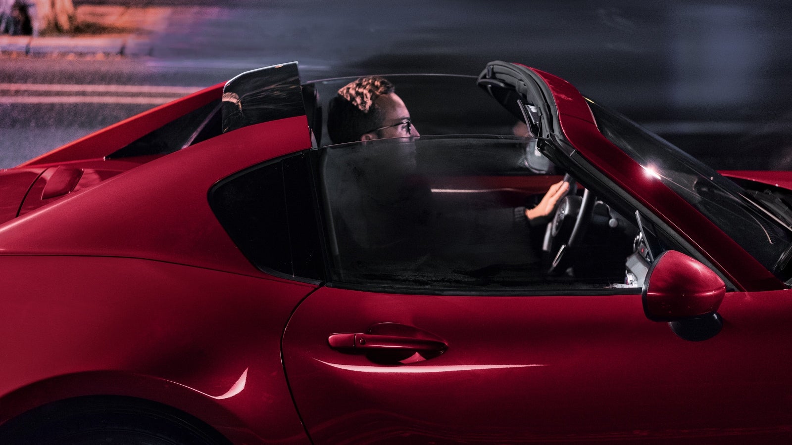 The roof of the 2026 Mazda MX-5 Miata RF near New Philadelphia